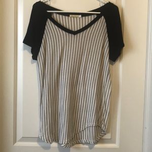 Short Sleeve Black and White Baseball Tee